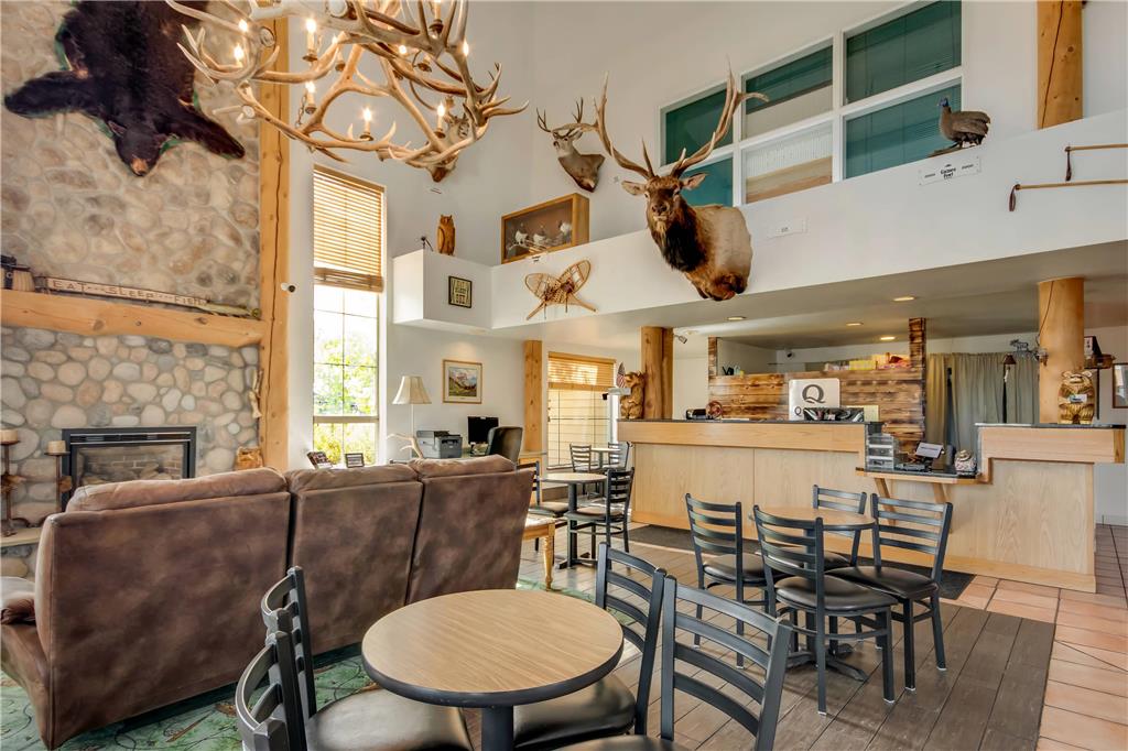 Quality Inn Belgrade Bozeman Yellowstone Airport - photo 4
