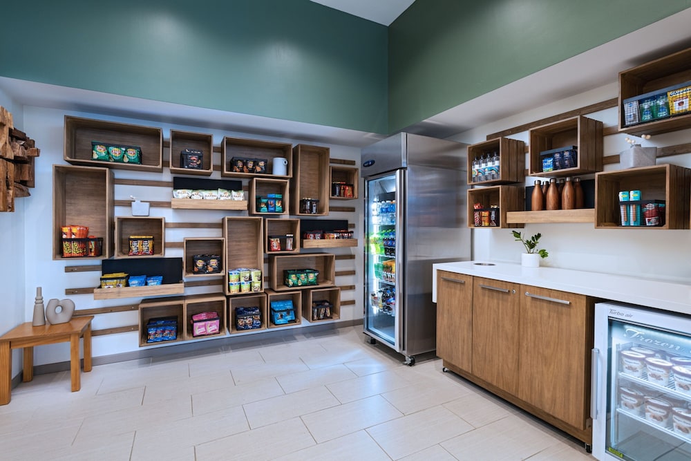 Element Dallas Las Colinas - photo 8