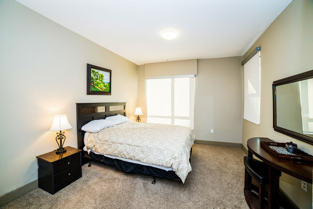 Hollywood Boulevard Extended Stay - photo 7