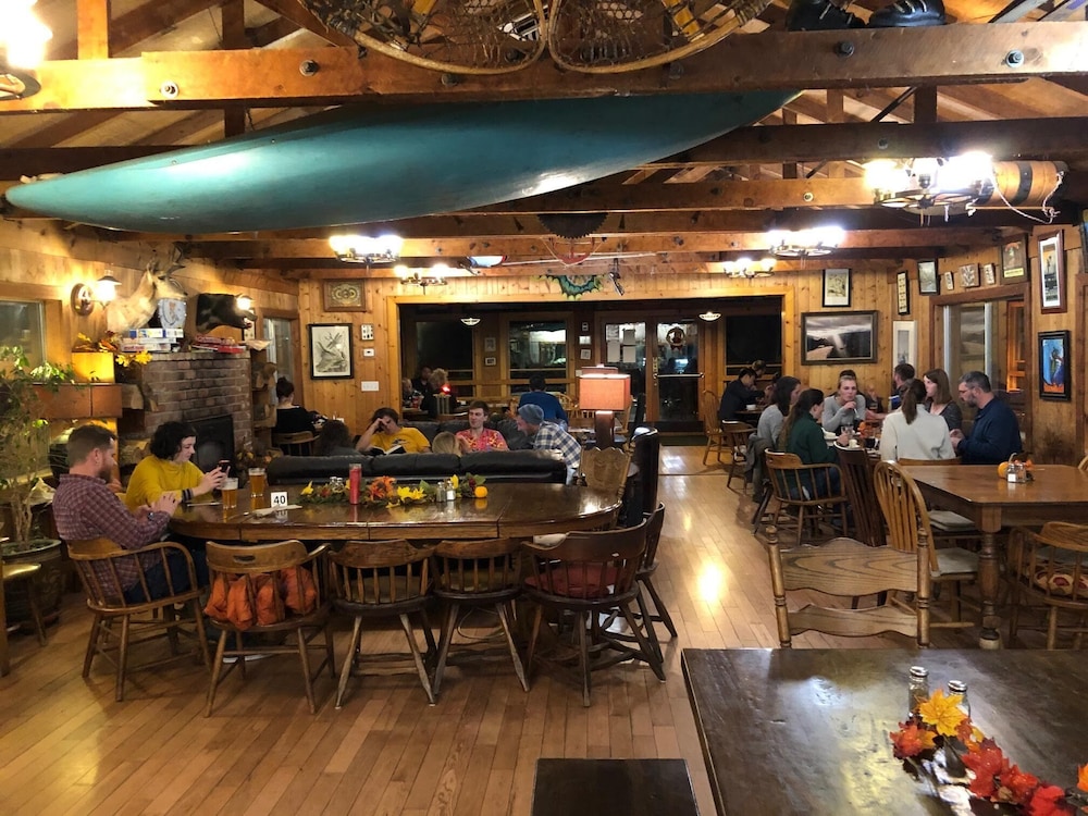 Yosemite Bug Rustic Mountain Resort - photo 102