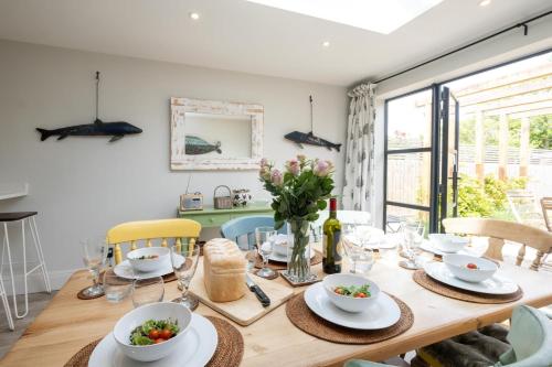 17 Park Lane Beautiful 4 bedroom house in the seaside town of Aldeburgh Maximum occupancy of 7 guests Aldeburgh Coastal Cottages — 4-Star Luxury Hotel in Aldeburgh, United Kingdom