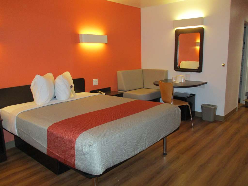 Motel 6 Fort Worth TX North Saginaw - photo 22