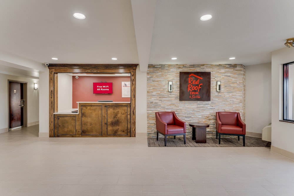 Red Roof Inn & Suites Newport Middletown RI - photo 5