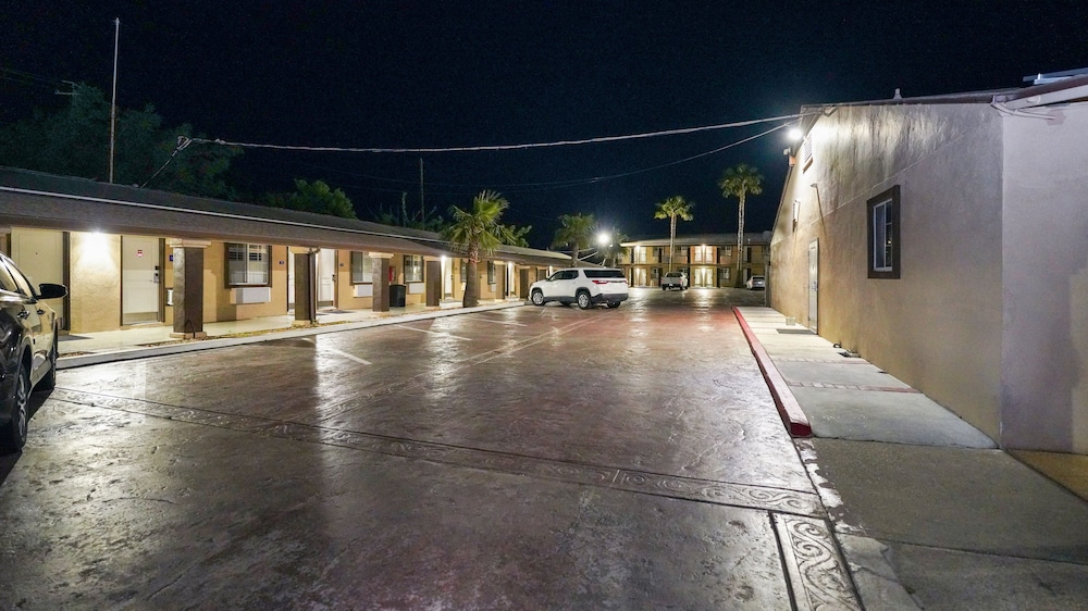 Americas Best Value Inn Antioch - photo 25