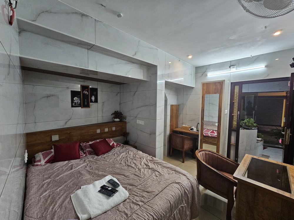 Lekshmy Towers — Thiruvananthapuram — photo 2