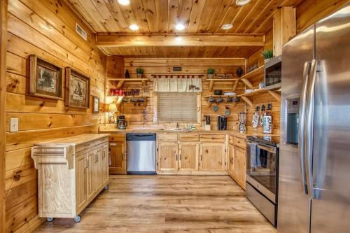 Eagles View Free Attraction Tickets Breathtaking Mountain Views Hot Tub WIFI - photo 10