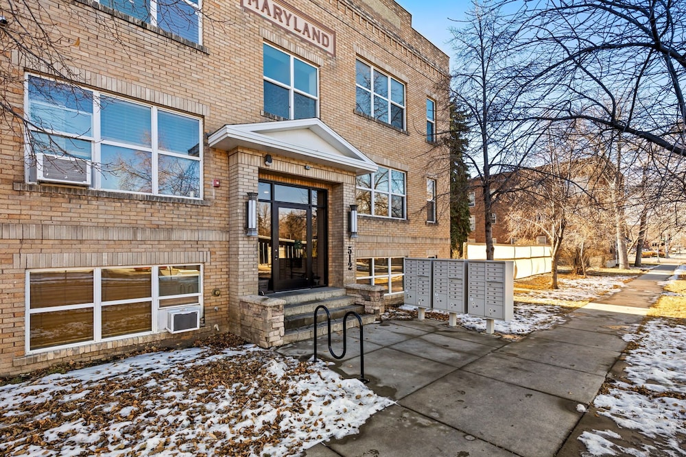 Aisling Suites - featured photo