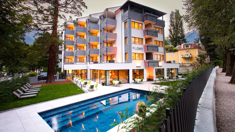 Flora Hotel Suites — Merano