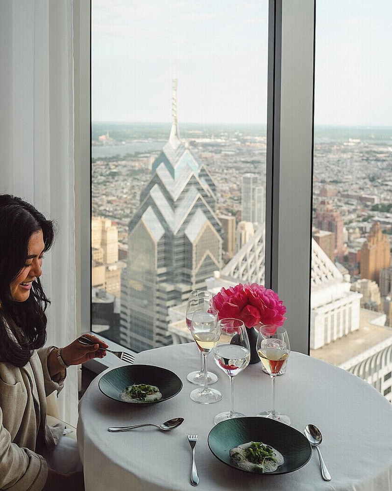 Four Seasons Hotel Philadelphia at Comcast Center - photo 92