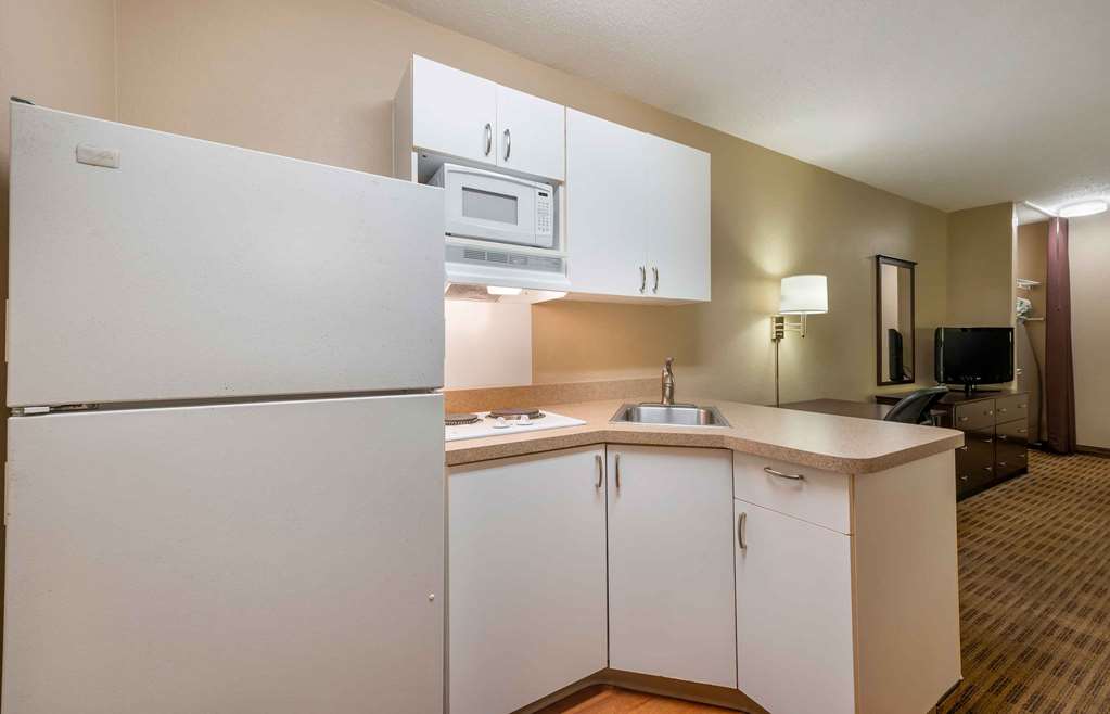 Extended Stay America Select Suites Peoria North - photo 24