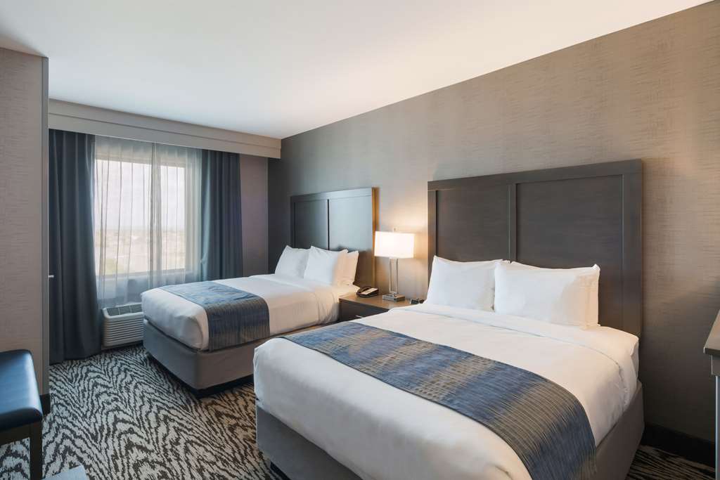 Comfort Suites Kennewick At Southri - photo 35