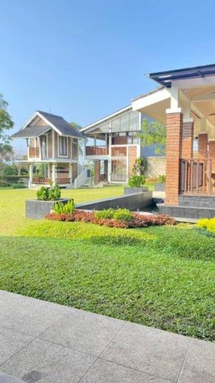Villa RD Lembang — 4-Star Luxury Hotel in Bandung, Indonesia