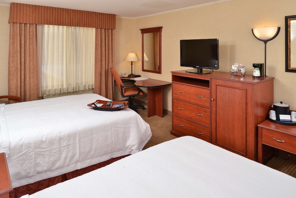Hampton Inn Rock Springs - photo 10