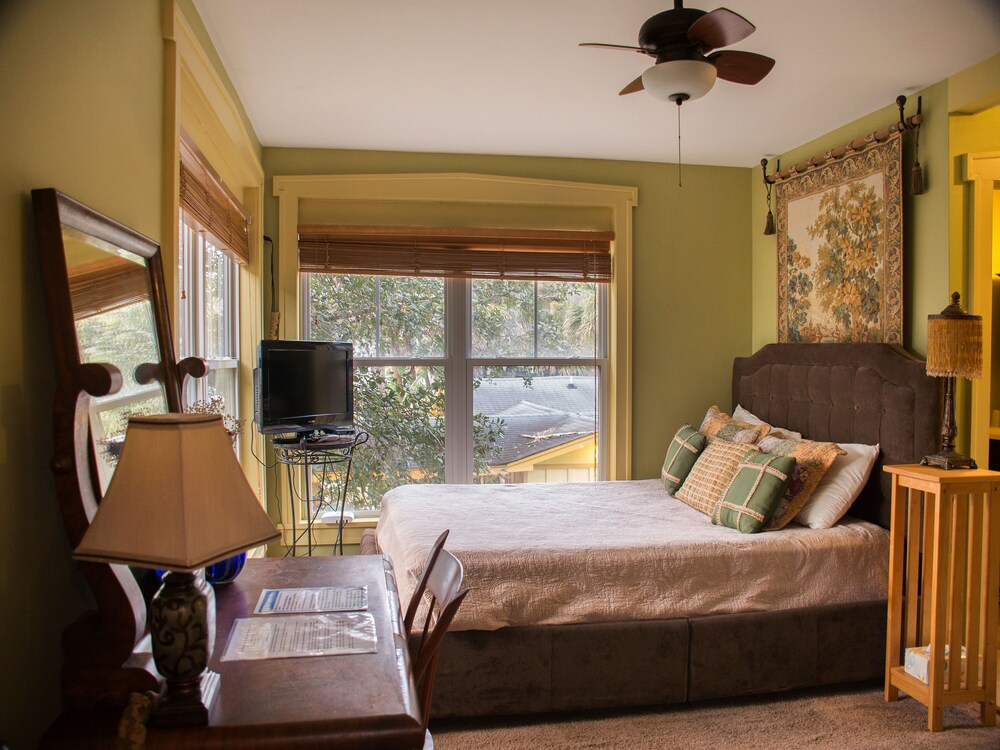 Beachside Boutique Inn - photo 14