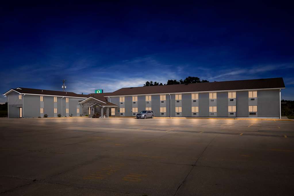 Quality Inn Oskaloosa - photo 3