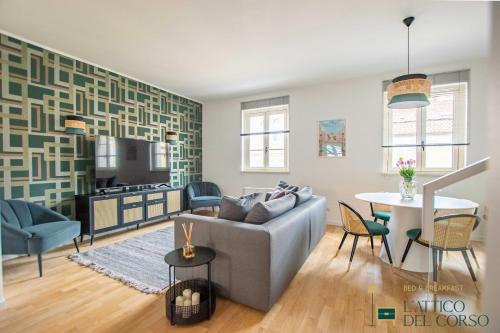 L'attico Del Corso — 4-Star Luxury Hotel in Trieste, Italy