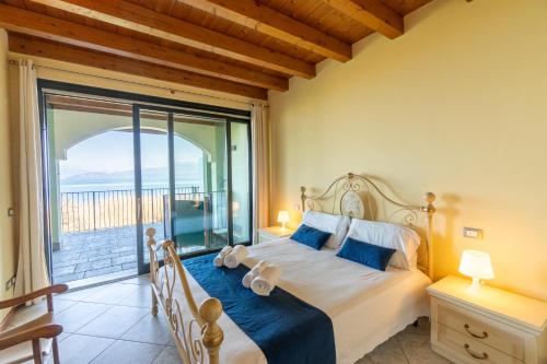 Home MiraGarda — 4-Star Luxury Hotel in Peschiera Del Garda, Italy