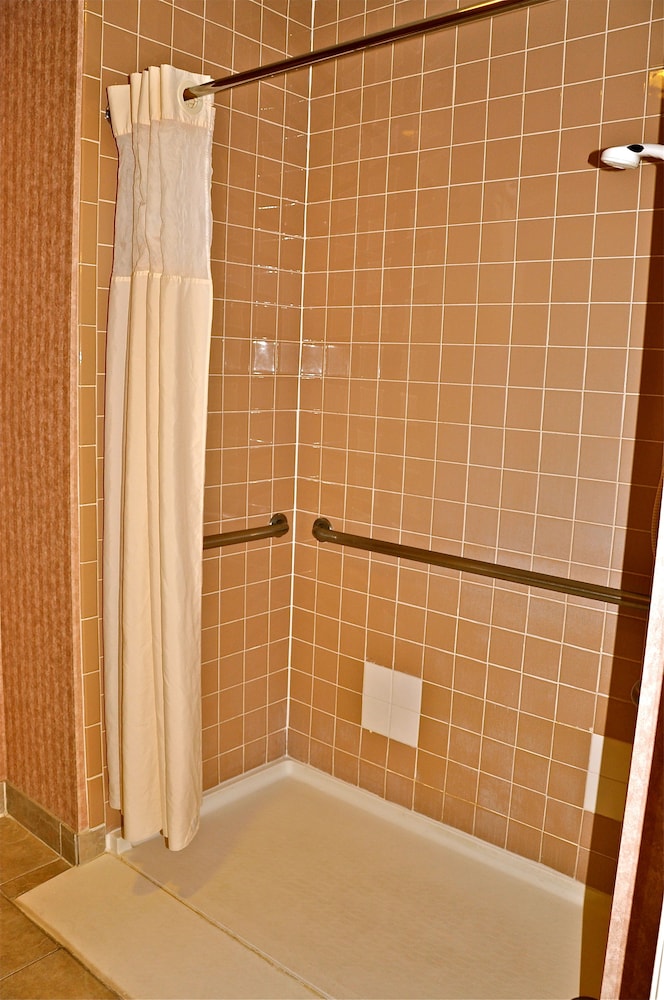 Landmark Inn Fort Irwin - photo 21