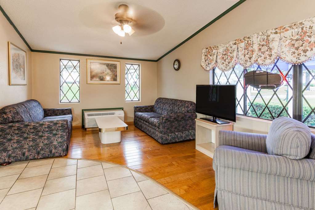 Knights Inn Farmington Hill - featured photo