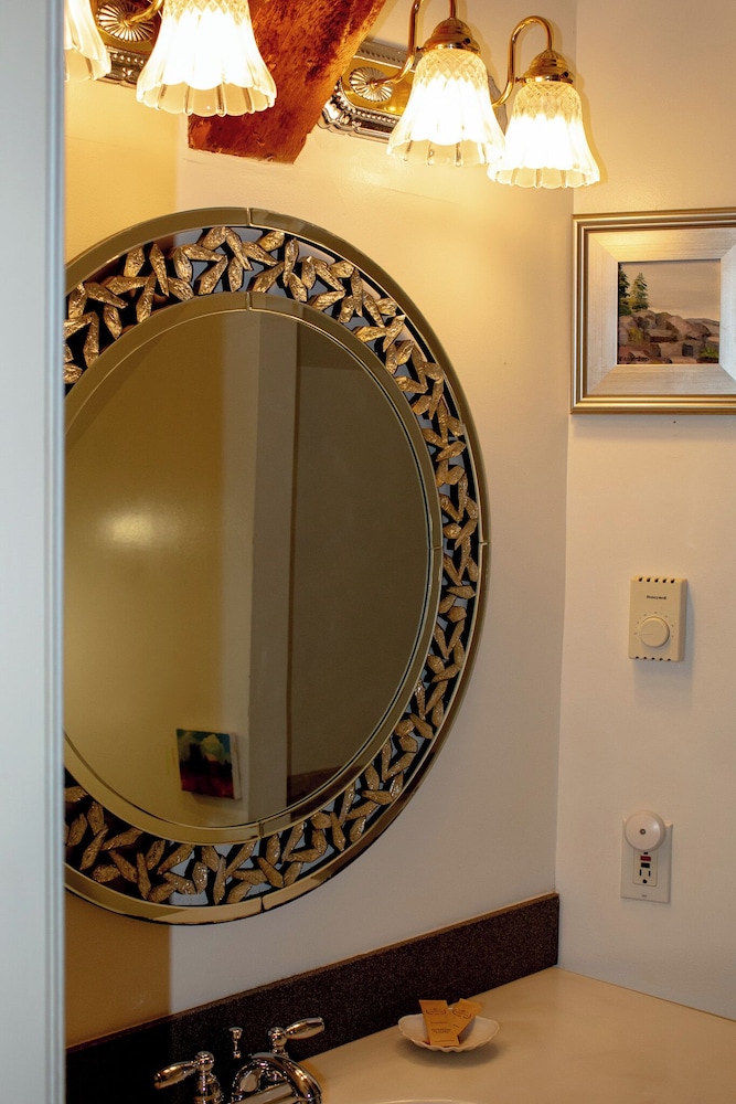 Hartstone Inn - photo 108