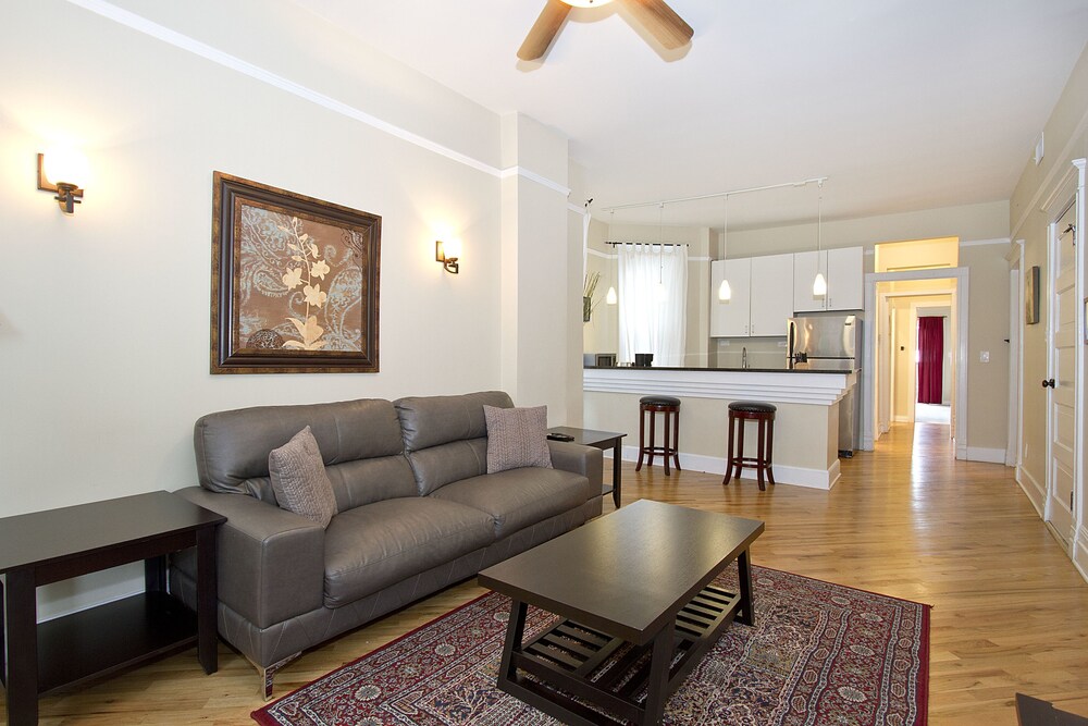 Lovely 3BR in Lake View by Sonder - photo 18