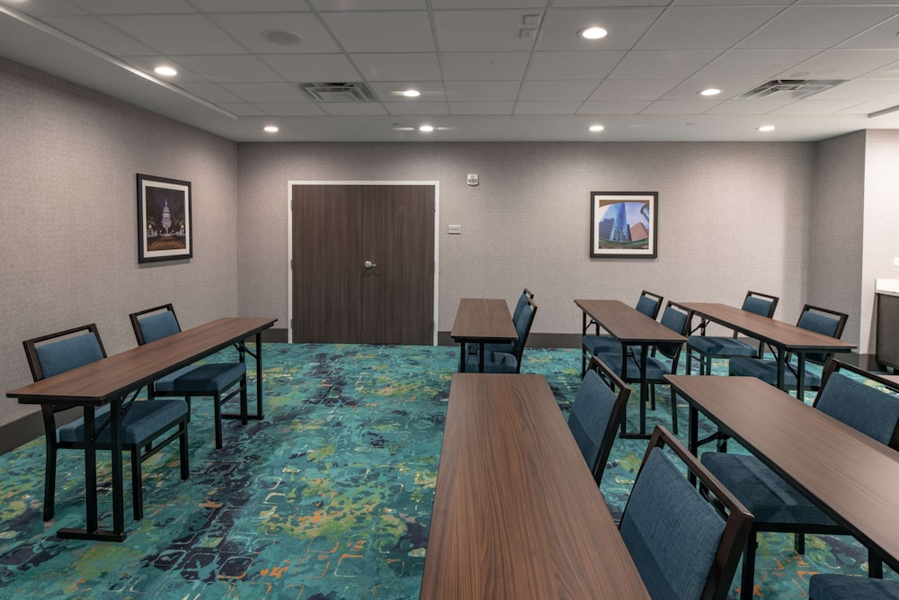 Hampton Inn & Suites Dallas Plano Central - photo 59