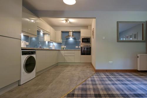 The Wee Heilan' Coo — 4-Star Luxury Hotel in Nairn, United Kingdom