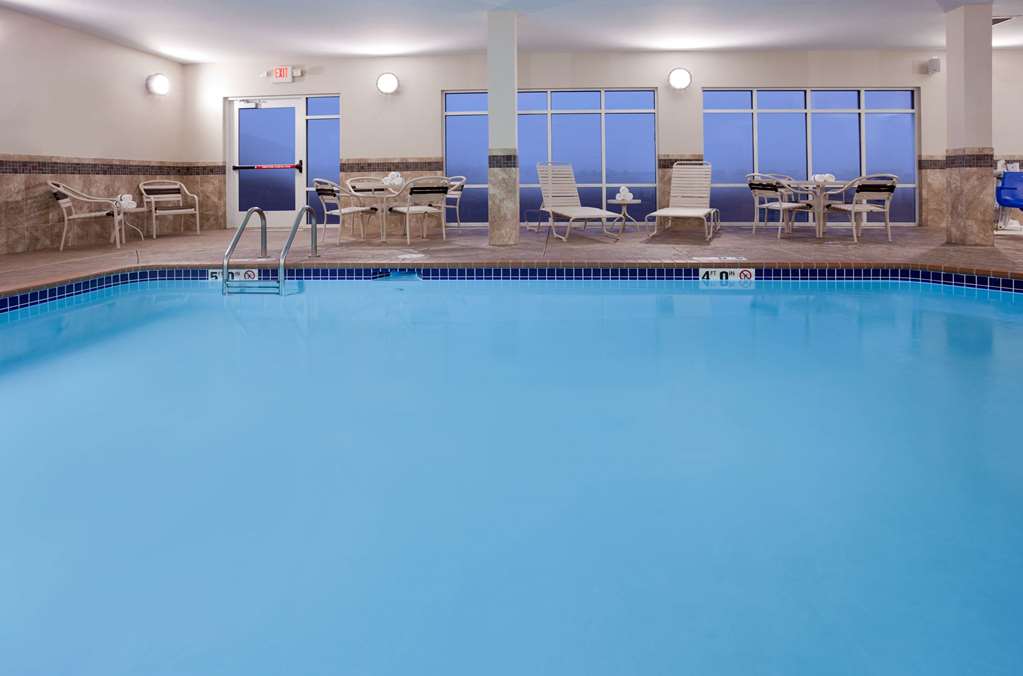 AmericInn by Wyndham Sibley - photo 9