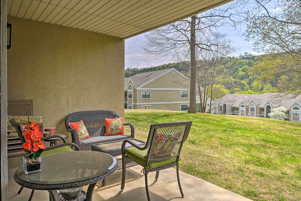 Upscale Step Free Branson Getaway Resort Perks - photo 2