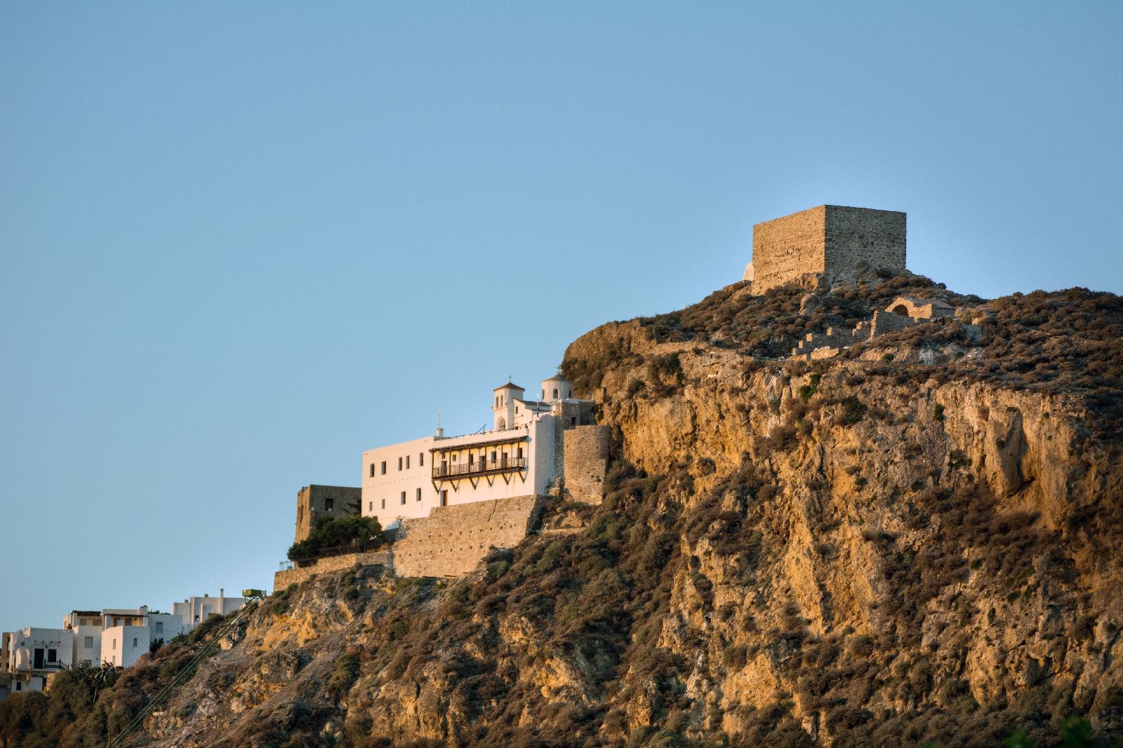 Nefeli hotel — 4-Star Luxury Hotel in Skyros, Greece