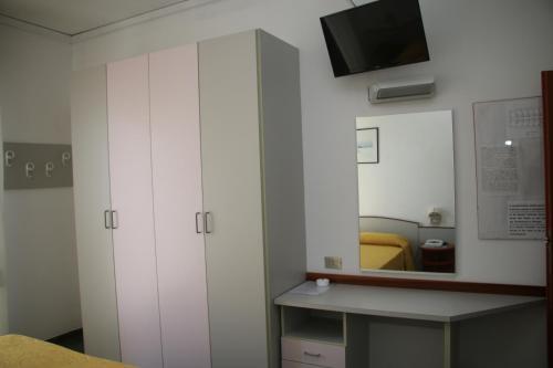 Hotel Boston — Alba Adriatica — photo 4