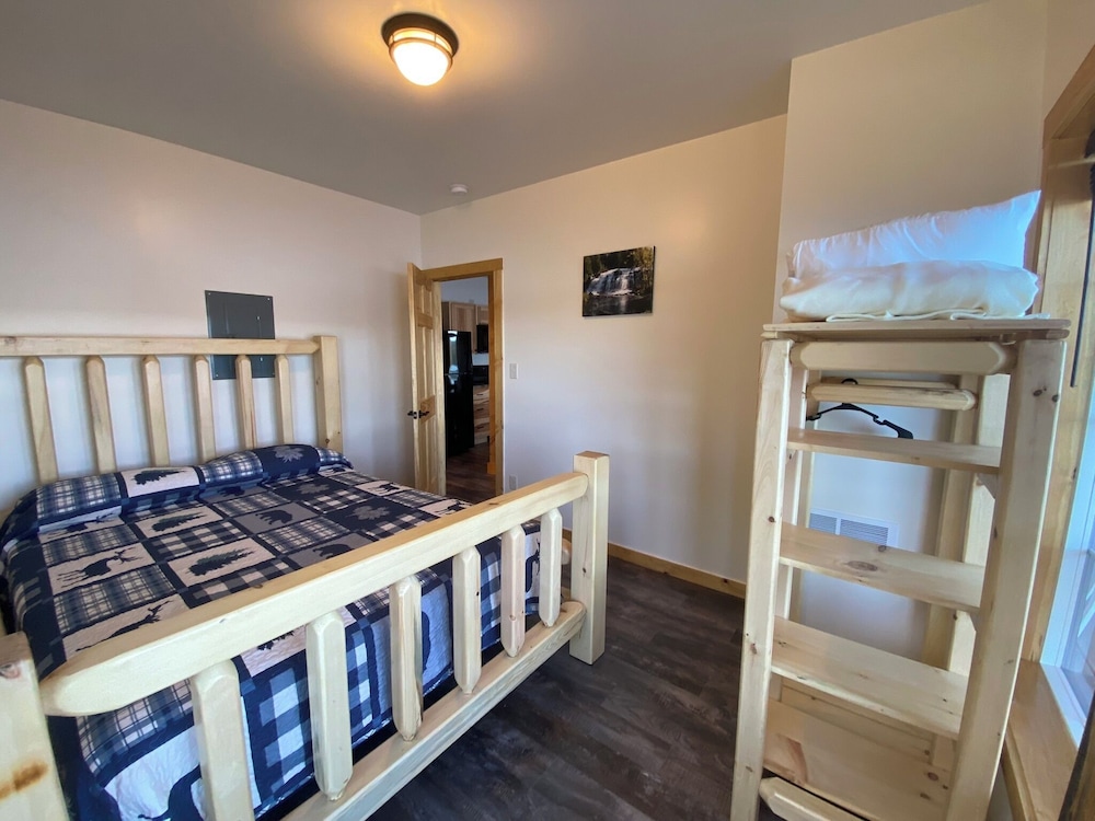 Keweenaw Waters Resort - photo 53