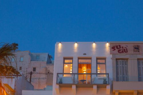 Naxos Riviera Suites — 4-Star Luxury Hotel in Naxos, Greece