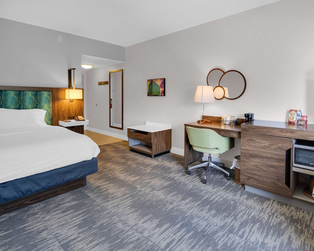 Hampton Inn & Suites Sarasota Bradenton Airport FL - photo 35