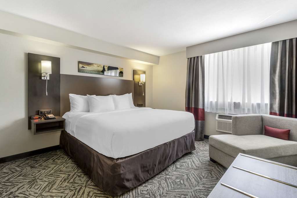 Comfort Inn & Suites Pacific Auburn - photo 25