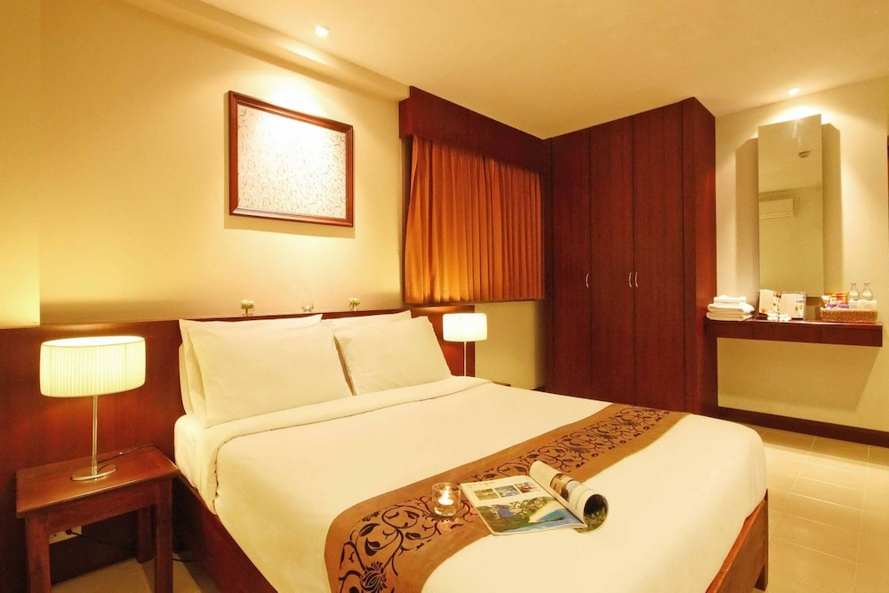 Hotel SLN Comforts - last minute hotel in Bengaluru