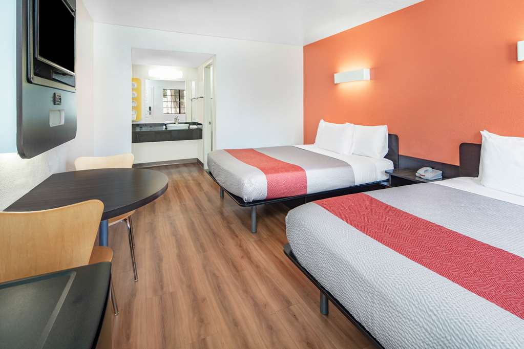 Motel 6 Thousand Oaks CA - photo 17