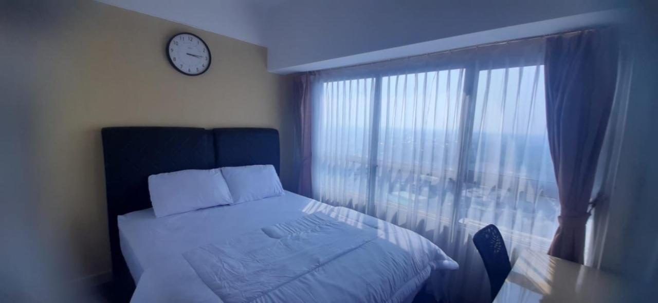 Springlake Apartment in Bekasi — 5-Star Luxury Hotel in Bekasi, Indonesia