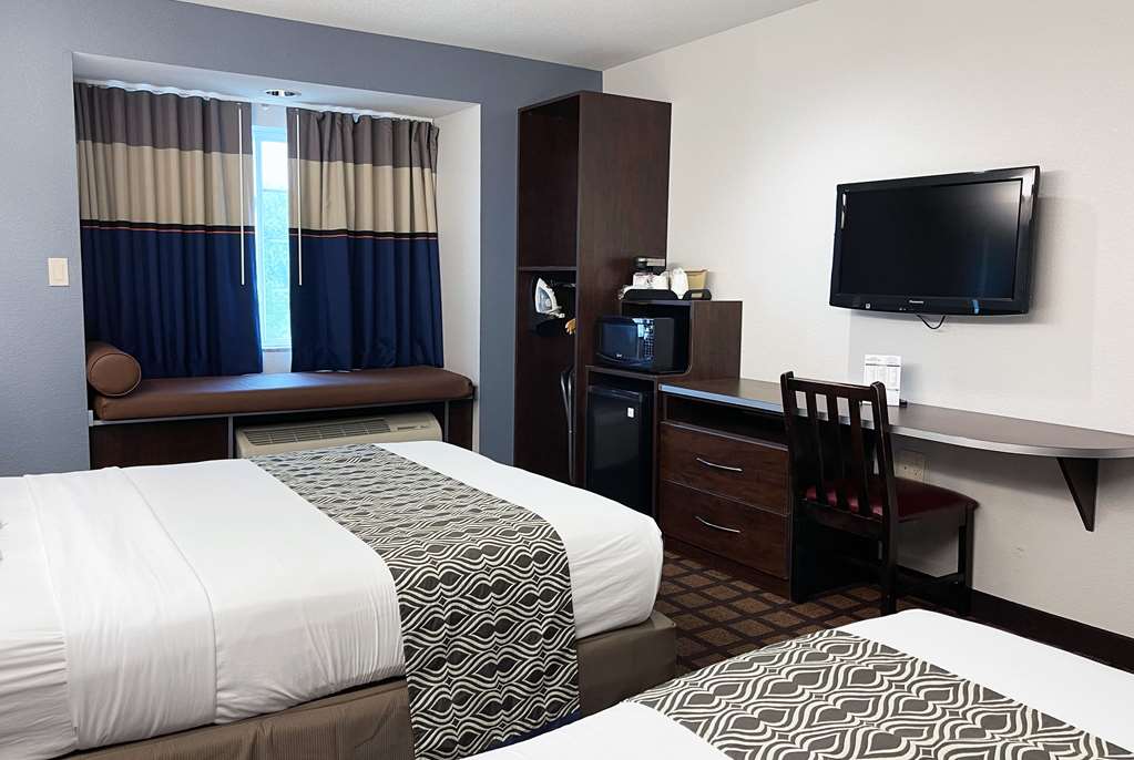 Microtel Inn & Suites by Wyndham Michigan City - photo 9
