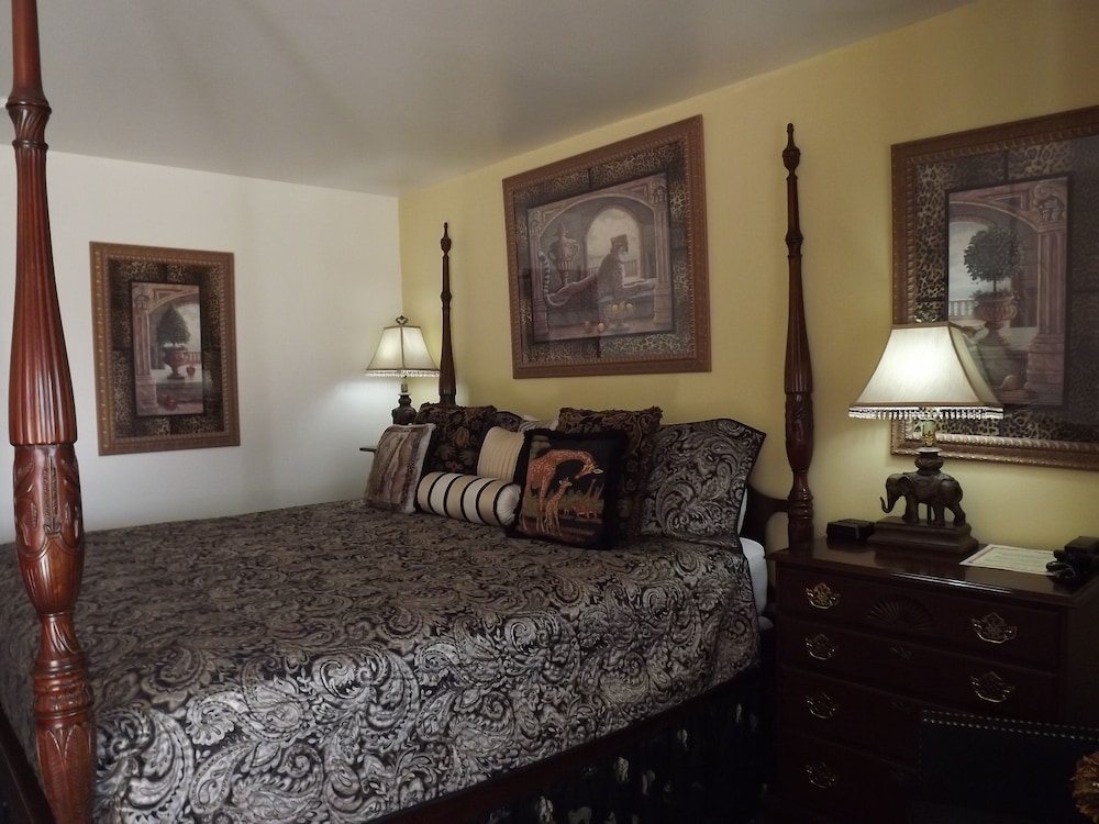 Crest Country Inn - photo 51
