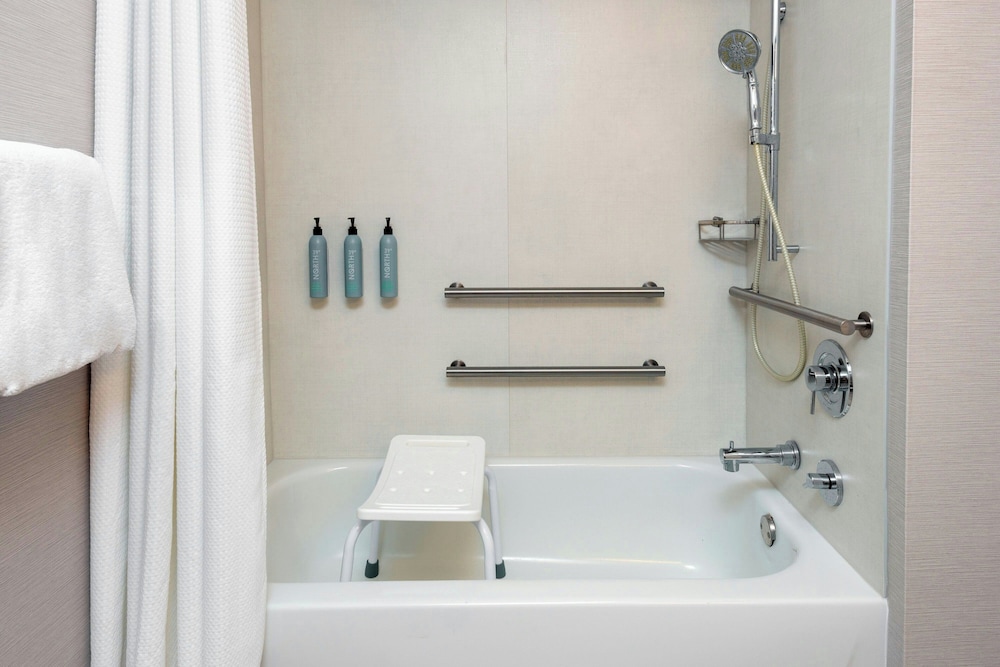 Courtyard By Marriott Danbury - photo 19