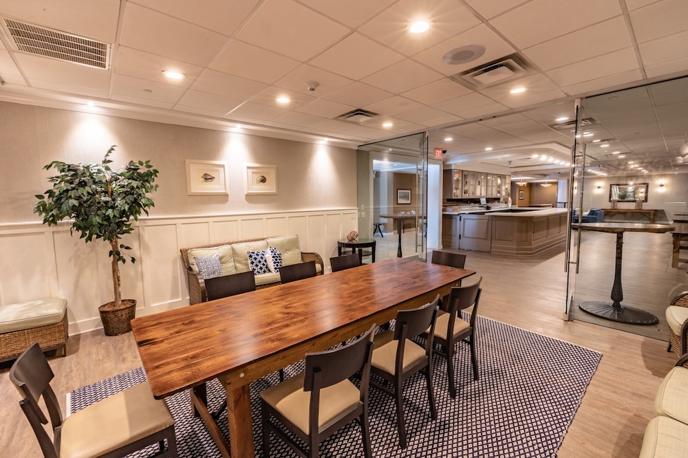 Holiday Inn Manahawkin Long Beach Island by IHG - photo 102