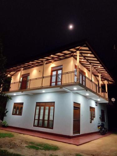 Evi's Place - last minute hotel in Galle