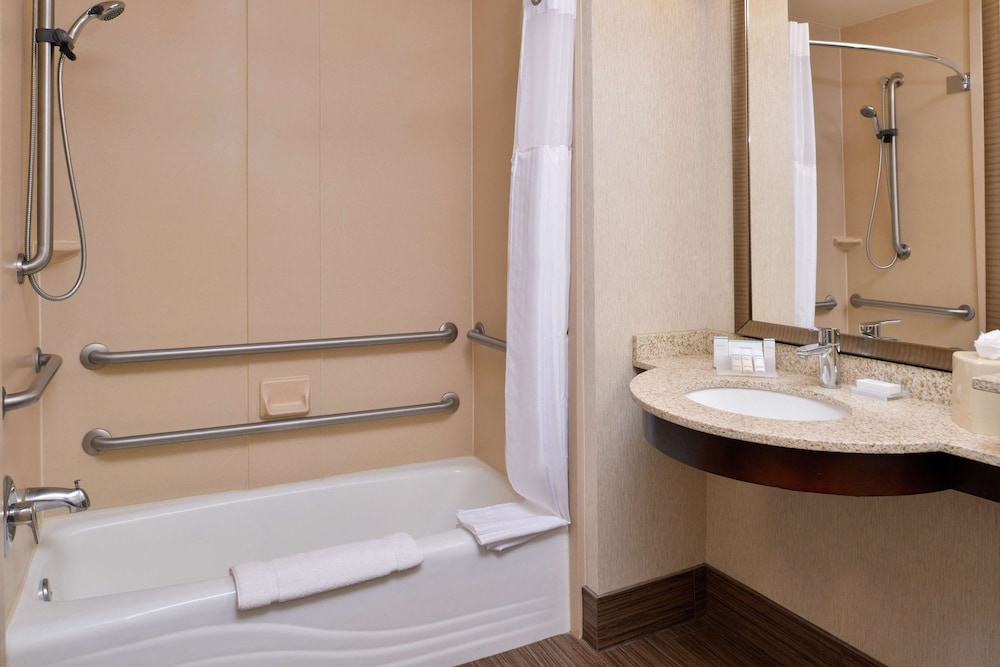 Hilton Garden Inn Boise Spectrum - photo 42