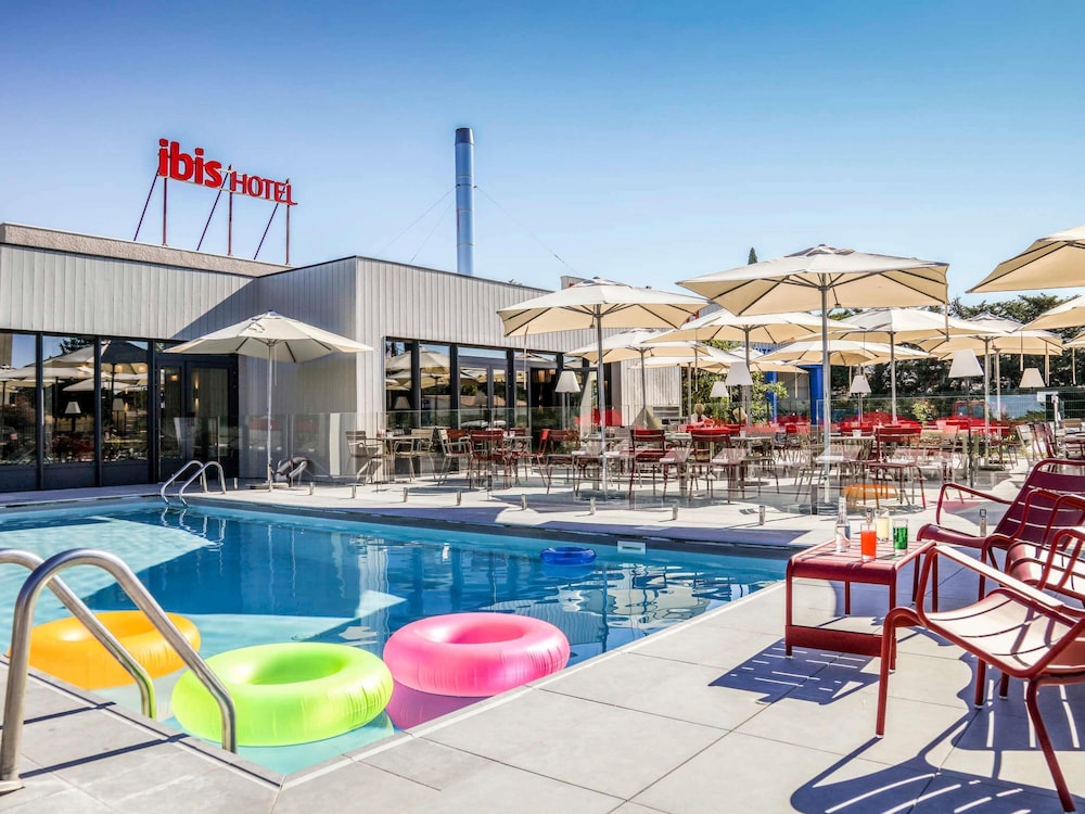 ibis Orange Centre Echangeur A7 A9 in Orange, France