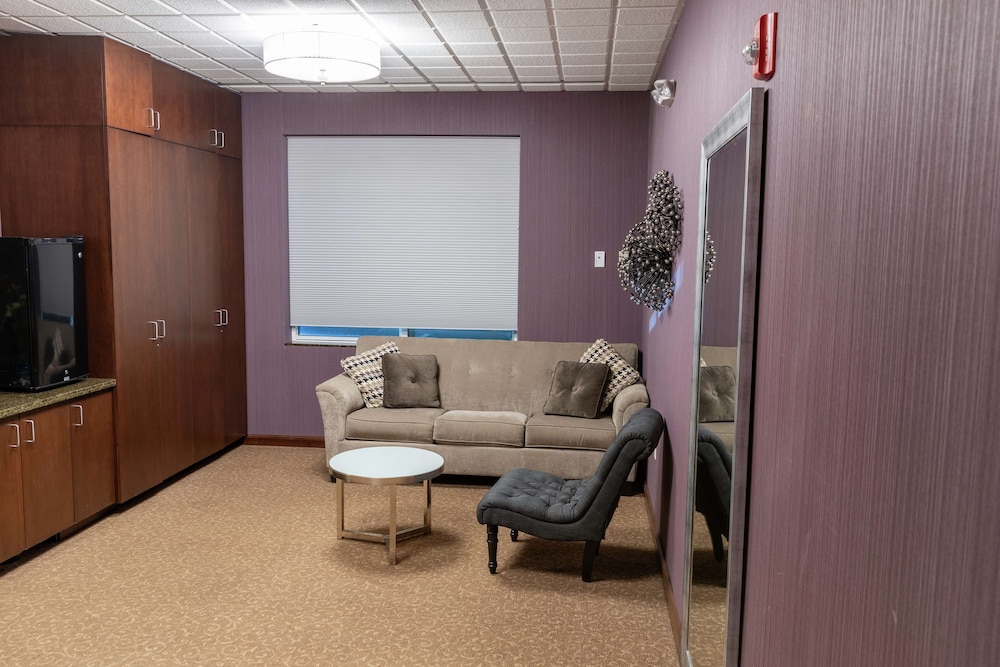 Hilton Garden Inn Des Moines West - photo 77