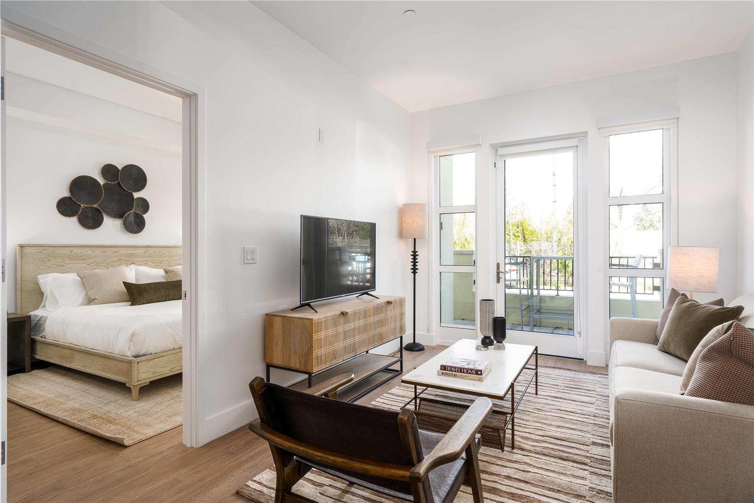 Locale Menlo Park - photo 10