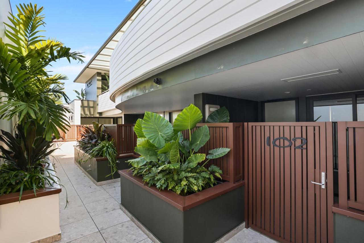 Executive 1 bed opposite Long Reef Golf Course — Collaroy — photo 3