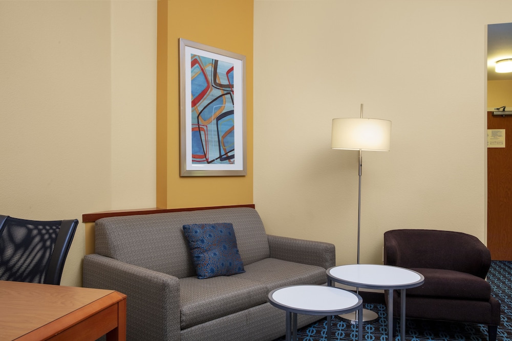 Fairfield Inn & Suites by Marriott Augusta - photo 20