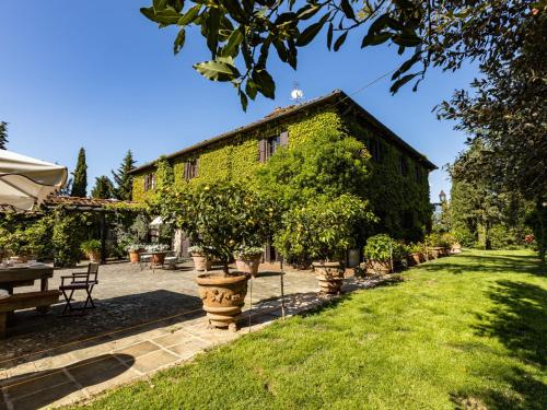 Villa La Torre Fienile Casa Prato by Interhome — 4-Star Luxury Hotel in Figline Valdarno, Italy